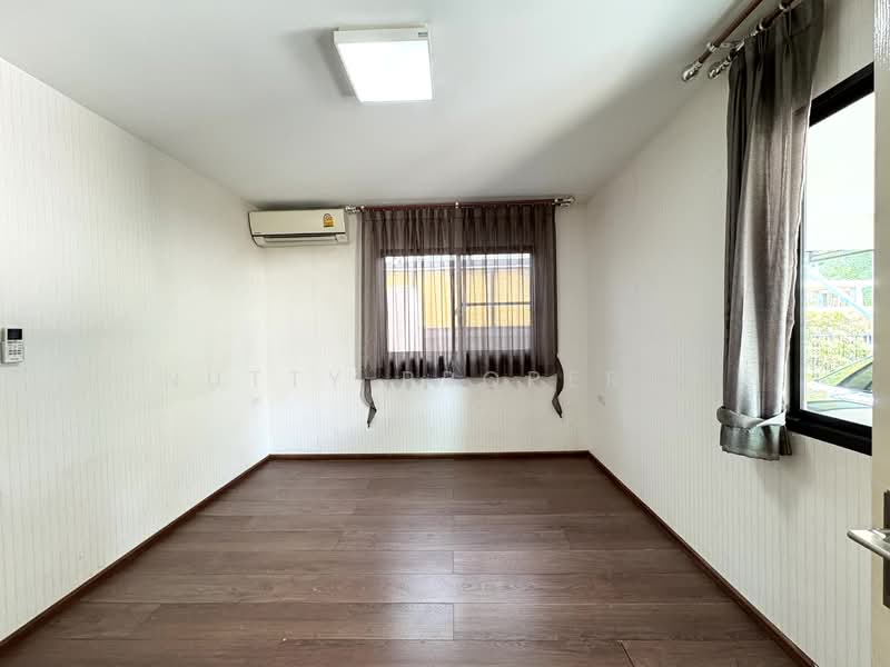Mantana Bangna Km.7, Samut Prakan, 68 Bangna-Trad Road, Bang Kaeo, Bang Plee, Samut Prakan, 4 Bedrooms, 200 sqm, Single Detached House For Sale, by Nutty Property, 11745962 - DDproperty.com