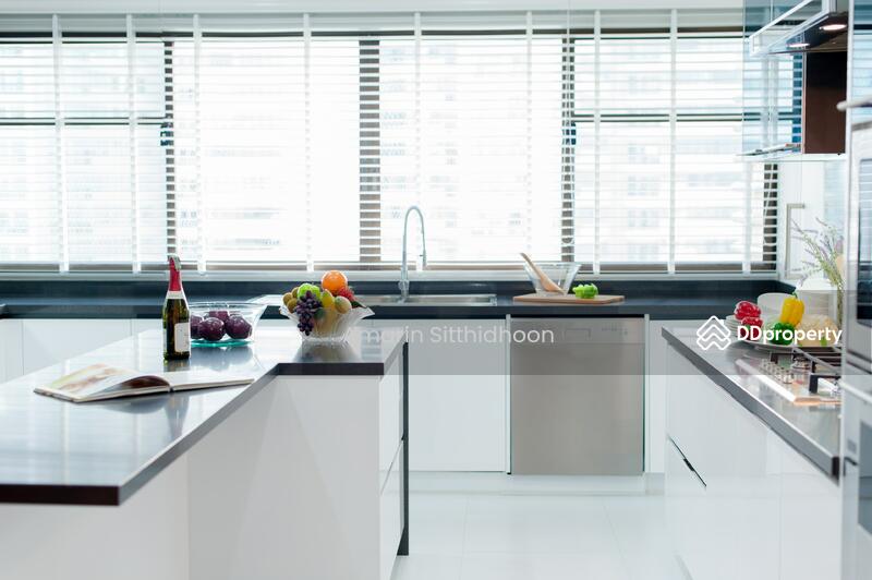 ให้เช่า - Mayfair Garden Apartment, กรุงเทพ
