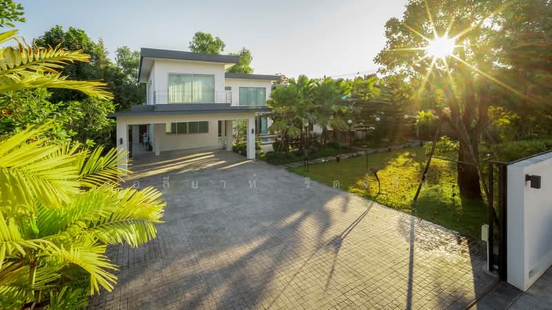 For Sale - Pool Villa In Nam Phrae, Hang Dong, Chiang Mai