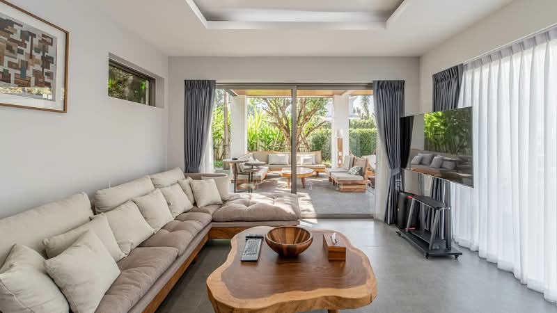 For Sale - Pool Villa In Nam Phrae, Hang Dong, Chiang Mai