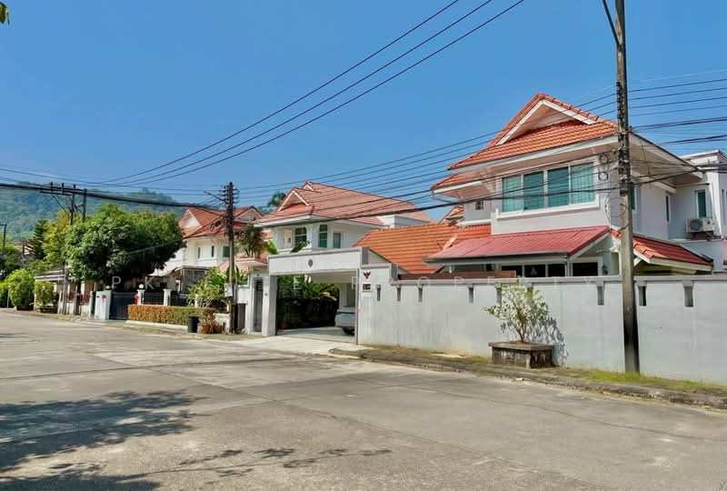 ให้เช่า - 10R0450 Pool villa for rent 3 bedroom 3 bathroom 77,000/month at Muang have fully furnished, ภูเก็ต