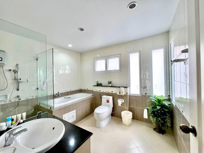 ให้เช่า - 10R0450 Pool villa for rent 3 bedroom 3 bathroom 77,000/month at Muang have fully furnished, ภูเก็ต