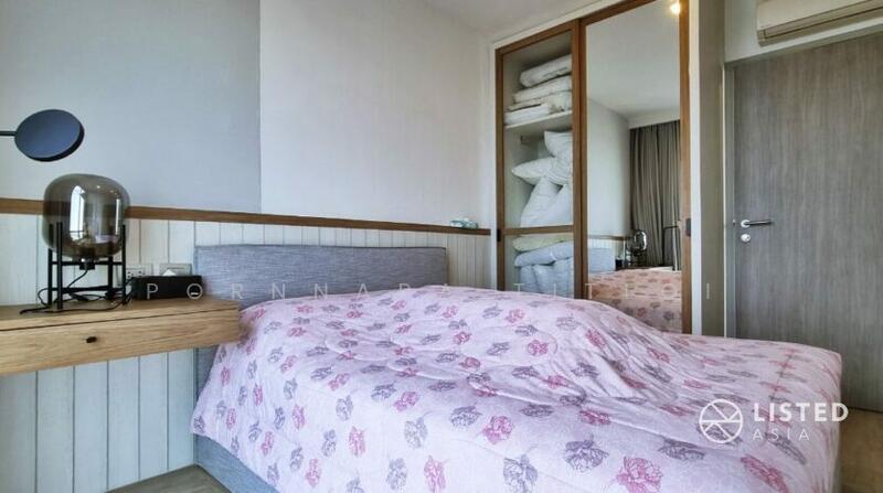 For Sale - AERAS Beachfront Condominium Jomtien, Chon Buri (Pattaya)