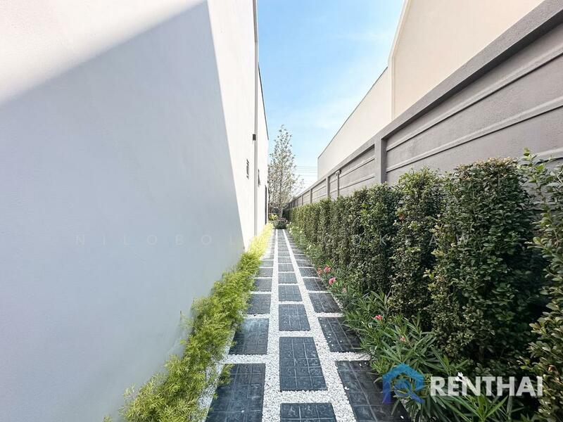 วิลล่าหรูพร้อมสระว่ายน้ำส่วนตัว, ชลบุรี, หนองปรือ, บางละมุง, ชลบุรี, 165 ตร.ม., บ้านเดี่ยว ขาย, โดย Nilobol Keodkeaw, 11746810 - DDproperty.com