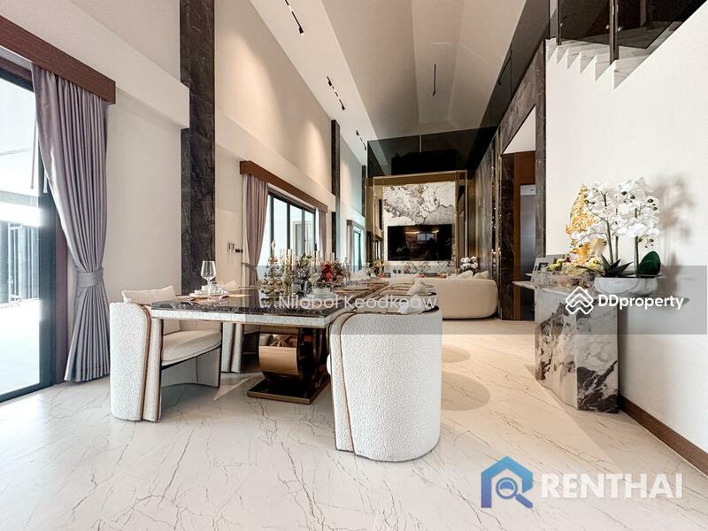 For Sale - Exquisite Villa with Private Pool, Pattaya