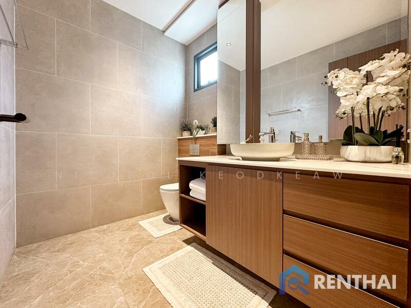 Exquisite Villa with Private Pool, Chon Buri (Pattaya), Nong Pru, Bang Lamung (Pattaya), Chon Buri (Pattaya), 4 Bedrooms, 165 sqm, Single Detached House For Sale, by Nilobol Keodkeaw, 11746810 - DDproperty.com