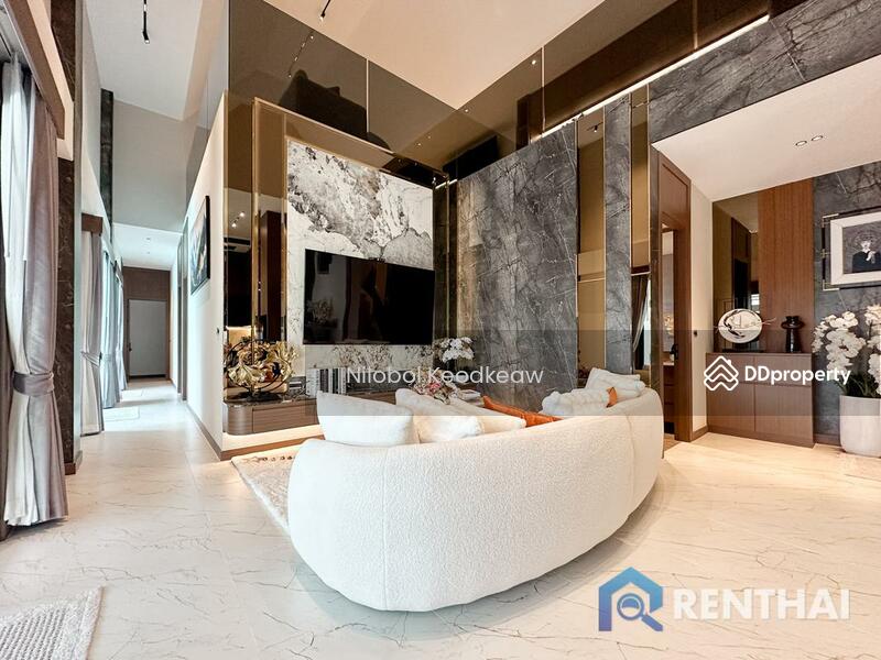 For Sale - Exquisite Villa with Private Pool, Pattaya