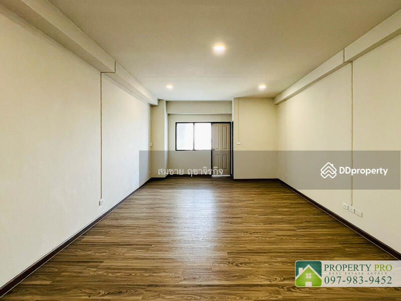 For Sale - Rommaneeya Condo Town, Bangkok