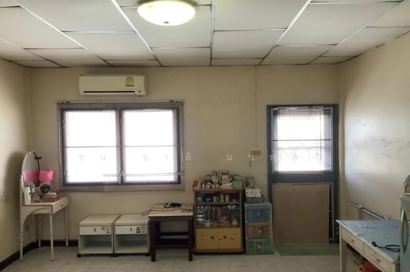 ทาวน์โฮม เกษราคลาสสิคโฮม (ซ.เสรีไทย 81/2) เนื้อที่ 18 ตรว. แขวงคันนายาว เขตบึงกุ่ม กรุงเทพฯ, Bangkok, Khlong Kum, Bueng Kum, Bangkok, 5 Bedrooms, 172 sqm, Townhouse For Sale, by ชนะชาติ นนท์ตา, 11747689 - DDproperty.com