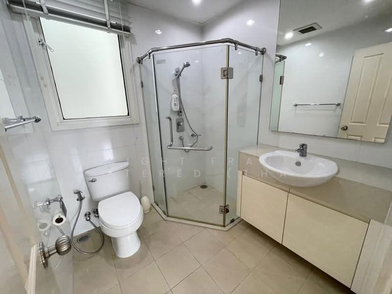 Siri Residence, Bangkok, 21 Soi Sukhumvit 24, Khong Tan, Khlong Toei, Bangkok, 2 Bedrooms, 97 sqm, Condo For Rent, by Knight Frank Chartered (Thailand) Co.,Ltd, 11749245 - DDproperty.com