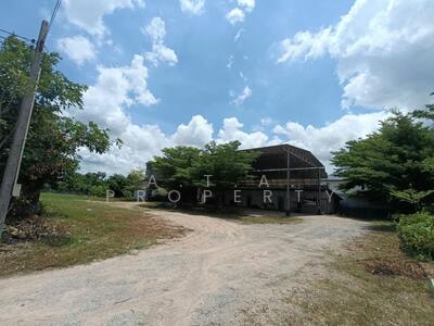 ขาย - ที่ดินพร้อมสิ่งปลูกสร้าง ตะเคียนเตี้ย บางละมุง, ชลบุรี