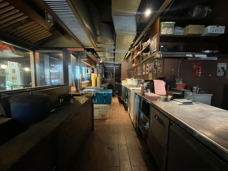 สแตนด์อะโลนให้เช่า เอกมัย : standalone for rent ekkamai, Bangkok, Khlong Tan Nua, Watthana, Bangkok, , 720 sqm, Shophouse For Rent, by Tongchat Prominchan, 11749951 - DDproperty.com