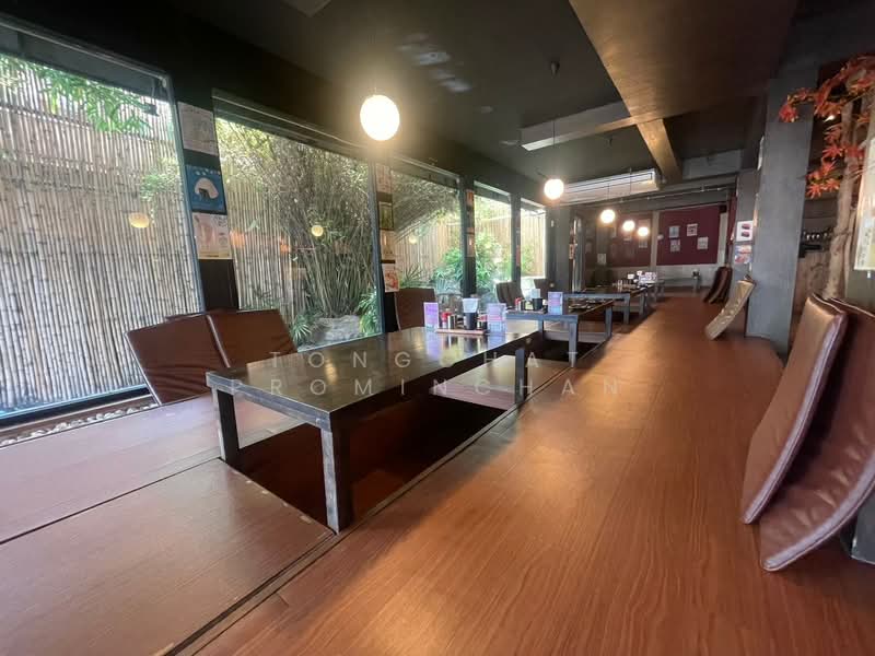 สแตนด์อะโลนให้เช่า เอกมัย : standalone for rent ekkamai, Bangkok, Khlong Tan Nua, Watthana, Bangkok, , 720 sqm, Shophouse For Rent, by Tongchat Prominchan, 11749951 - DDproperty.com