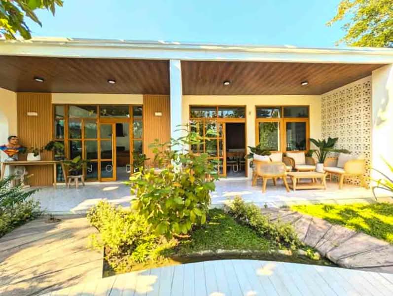 For Rent - For Rent brand-new resort in Hangdong, Chiang Mai, offers a serene and versatile retreat., Chiang Mai