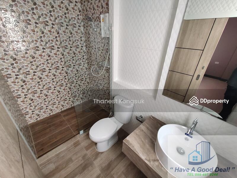 For Sale - 6-storey apartment, Sukhumvit 50, Phra Khanong, Bangkok