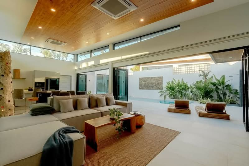 2R0830 Pool villa for rent 4 bedroom 4 bathroom 150,000/month at cherngtalay have fully furnished, Phuket, Choeng Thale, Thalang, Phuket, 4 Bedrooms, 400 sqm, Villa For Rent, by PK LIFE Property, 11750531 - DDproperty.com