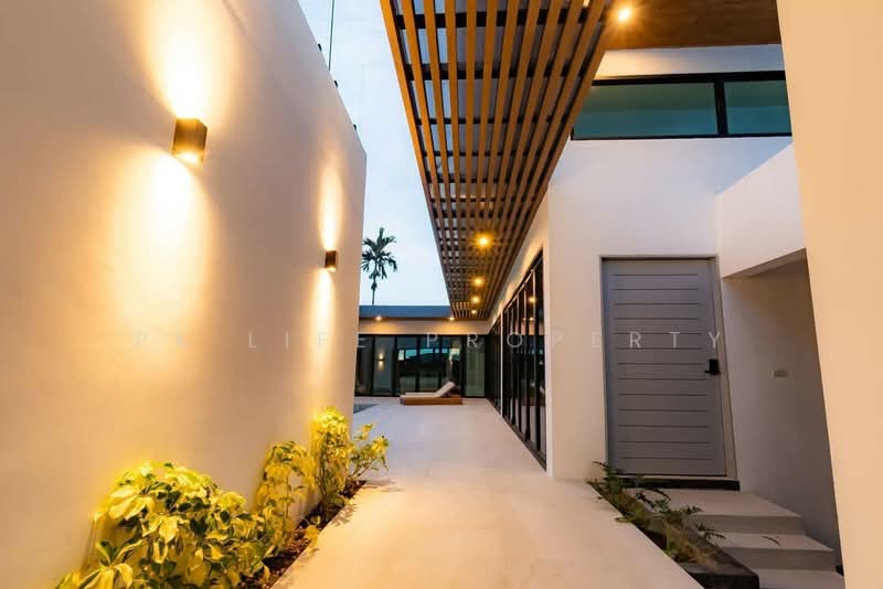 2R0830 Pool villa for rent 4 bedroom 4 bathroom 150,000/month at cherngtalay have fully furnished, ภูเก็ต, เชิงทะเล, ถลาง, ภูเก็ต, 400 ตร.ม., วิลล่า ให้เช่า, โดย PK LIFE Property, 11750531 - DDproperty.com