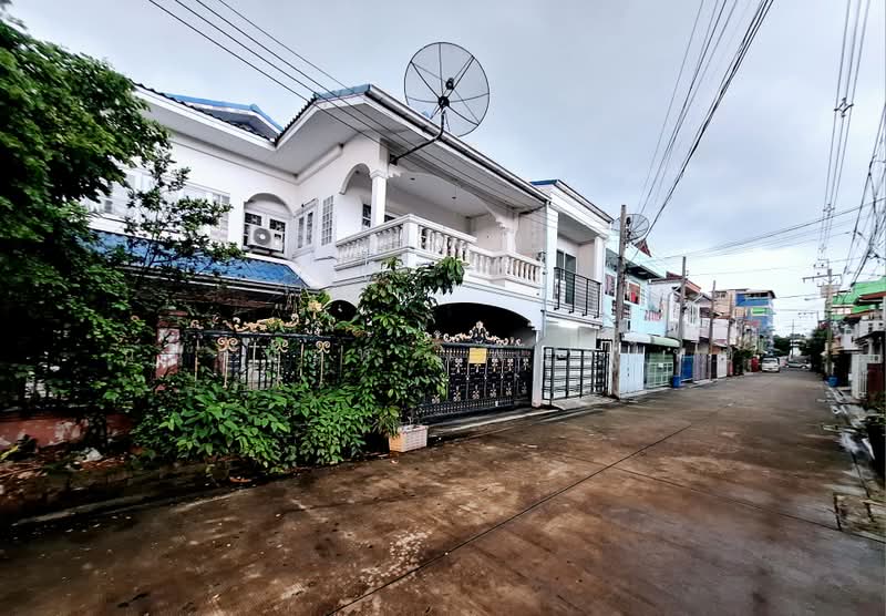 ขาย - ขายบ้านเดี่ยว 50 ตร.ว. 5 ห้องนอน 4 ห้องน้ำ, กรุงเทพ