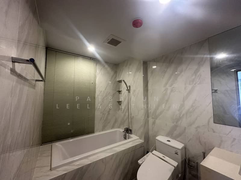 IDEO Mobi Sukhumvit 40, Bangkok, Soi Sukhumvit 40, Phra Kanong, Khlong Toei, Bangkok, 2 Bedrooms, 78 sqm, Condo For Rent, by Patsarun Leelasathien, 11750792 - DDproperty.com