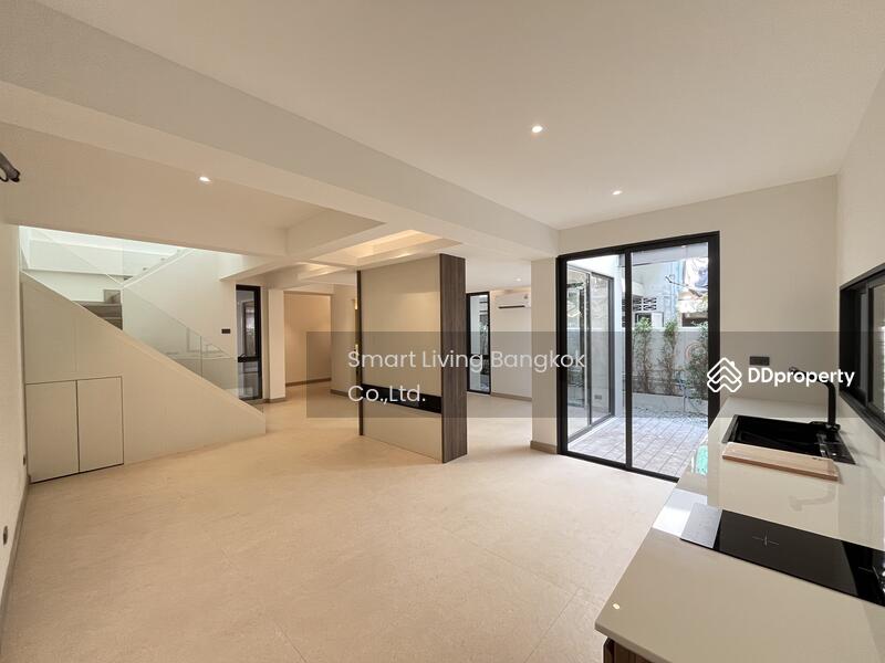 For Sale - House Phayathai Pradiphat, Bangkok