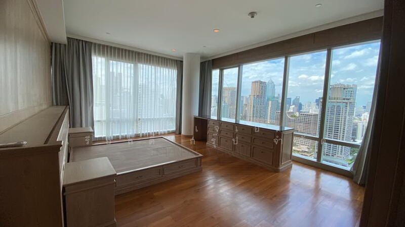 Baan Ratchadamri, Bangkok, 185 Ratchadamri Road, Lumphini, Pathum Wan, Bangkok, 4 Bedrooms, 300 sqm, Condo For Rent, by JST Realty Group Co., Ltd., 11751454 - DDproperty.com