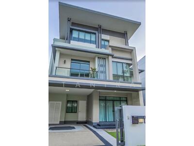 ขาย - Narasiri Topiary Nawamindra : นาราสิริ โทเพียรี่ นวมินทร์, กรุงเทพ