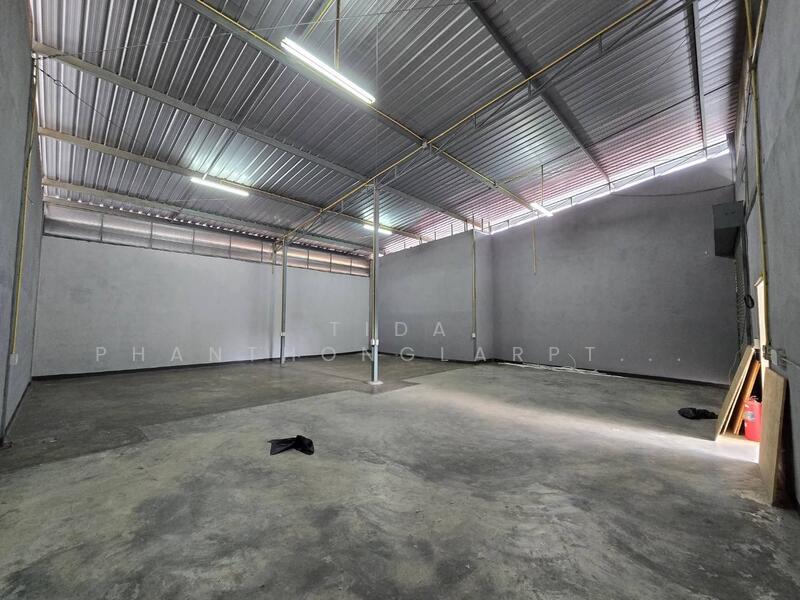 ให้เช่า - โกดังใหม่ @ เทิดราชัน 7 ดอนเมือง, กรุงเทพ