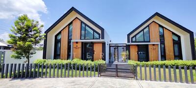 ขาย - โฮสเทล สไตล์นอร์ดิก 2 หลัง 85 ตรว. ถ.ศรีเวียง เชียงราย, เชียงราย