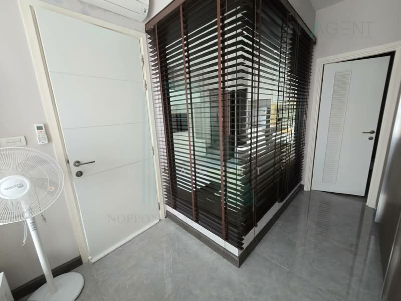 Urbano Absolute Sathon-Taksin, Bangkok, 345 Charoen Nakhon 14/2 Alley, Khlong Ton Sai, Khlong San, Bangkok, 1 Bedroom, 36 sqm, Condo For Sale, by NR AGENT, 11752250 - DDproperty.com