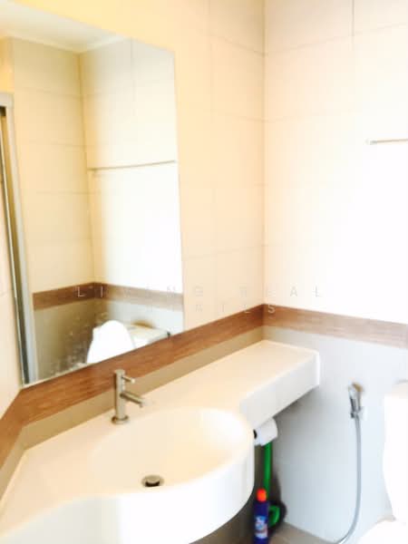 Lumpini Park Pinklao, Bangkok, 618 Boromarajonani Road, Bang Bamru, Bang Phlat, Bangkok, 1 Bedroom, 28 sqm, Condo For Rent, by Living Real Estates, 11752670 - DDproperty.com