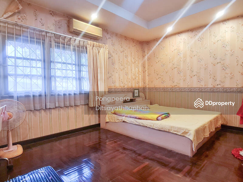ขาย - ทาวน์โฮม 3 ชั้น พหลโยธิน24, กรุงเทพ