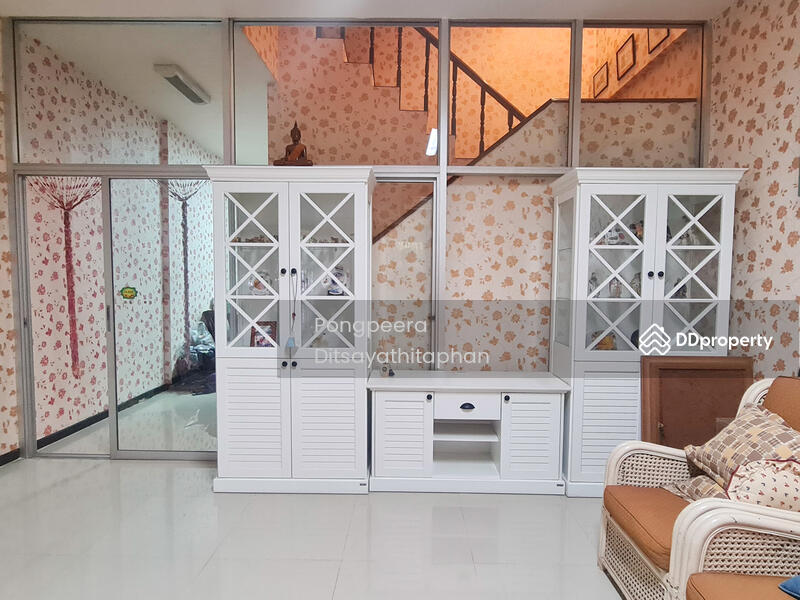 ขาย - ทาวน์โฮม 3 ชั้น พหลโยธิน24, กรุงเทพ