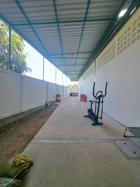 ขายโรงงานมือหนึ่งพร้อมใช้ นาดี สมุทรสาคร เลียบคลองสี่วาพาสวัสดิ์ ขอใบรง.4ได้ 1720 ตรม, Samut Sakhon, Na Di, Muang Samut Sakhon, Samut Sakhon, , 1,700 sqm, Warehouse/Factory For Sale, by Sureepatch Praditthaphon, 11752812 - DDproperty.com