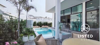 ขาย - วิลล่าสระว่ายน้ำสุดหรู ในพัทยา, ชลบุรี