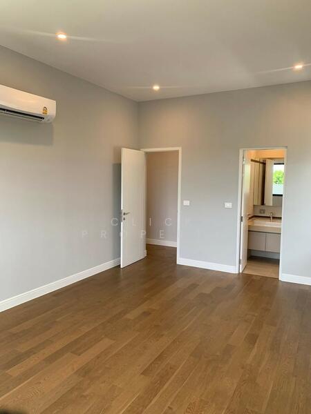 ขาย - Narasiri Krungthep Kreetha : นาราสิริ กรุงเทพกรีฑา, กรุงเทพ