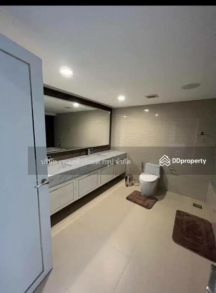 For Sale - State Tower, Bangkok
