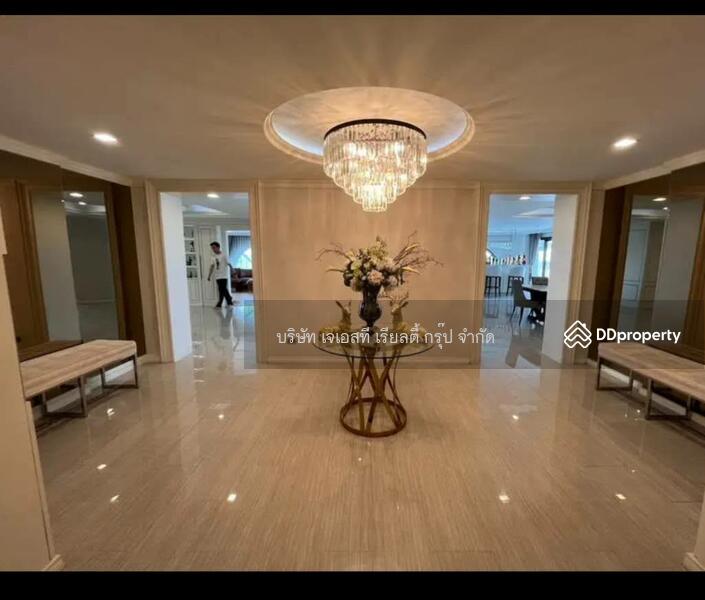 For Sale - State Tower, Bangkok