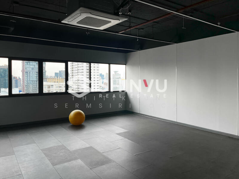 Sorachai Building, Bangkok, Khlong Tan Nua, Watthana, Bangkok, , 878 sqm, Office Space For Sale, by Thitikhun Sermsiripoca, 11753717 - DDproperty.com