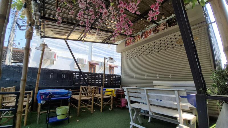 For Sale - ที่ดิน พร้อมสิ่งปลูกสร้างอพาทเม้น หอพัก และธุรกิจ ขนาด 337.2ตร.วา, Nakhon Sawan