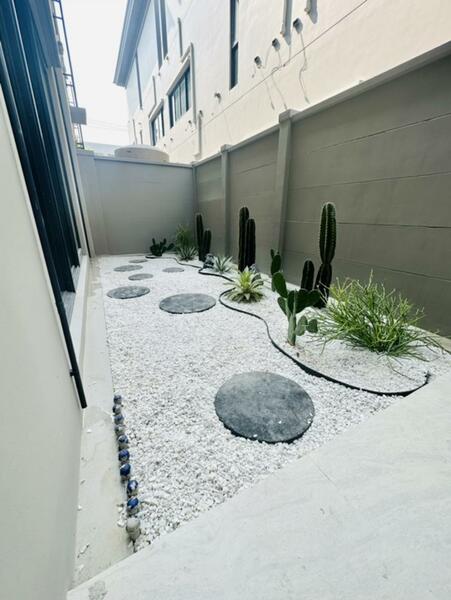 Baan Klang Muang Classe Sukhumvit 77, Bangkok, Soi On Nut 21, Suan Luang, Suan Luang, Bangkok, 3 Bedrooms, 228 sqm, Single Detached House For Rent, by NR agent, 11754989 - DDproperty.com