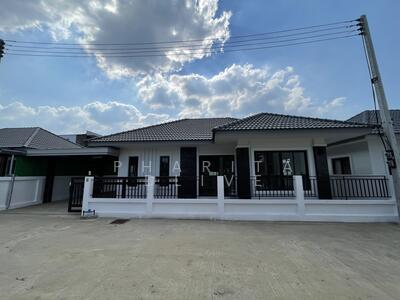 ขาย - Ph0400 ขายบ้านสั่งสร้าง ใกล้ศูนย์ราชการเชียงใหม่ 3 กม. ใกล้รพ.นครพิงค์ 51.9 ตรว. 2.69 ลบ, เชียงใหม่