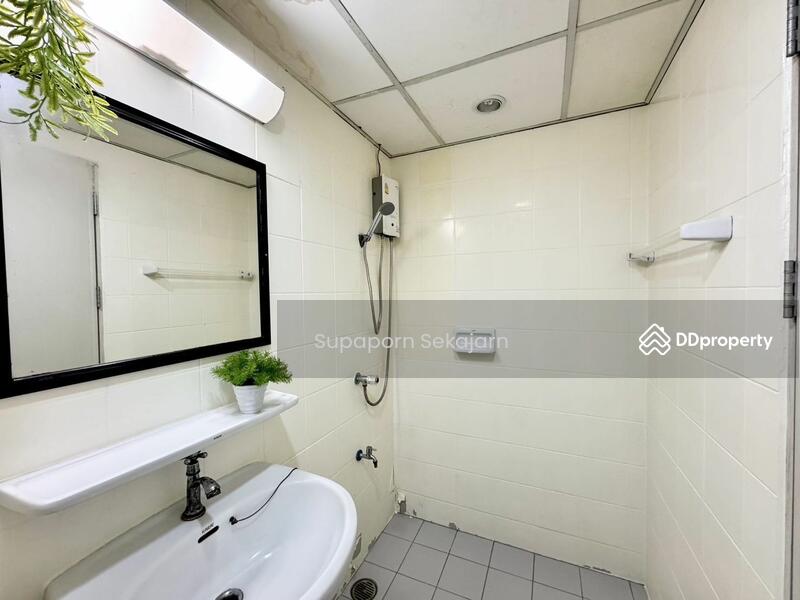 For Sale - Baan Prachaniwet 1, Bangkok