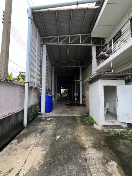 ขายและให้เช่าโรงงานพื้นที่ 6ไร่ พร้อมใบรง.4 ต.อ้อมน้อย อ.กระทุ่มแบน จ.สมุทรสาคร MP1-W20-1024, สมุทรสาคร, อ้อมน้อย, กระทุ่มแบน, สมุทรสาคร, 9,600 ตร.ม., โกดัง-โรงงาน ขาย, โดย Nichamon Buasong (Pheung), 11755628 - DDproperty.com