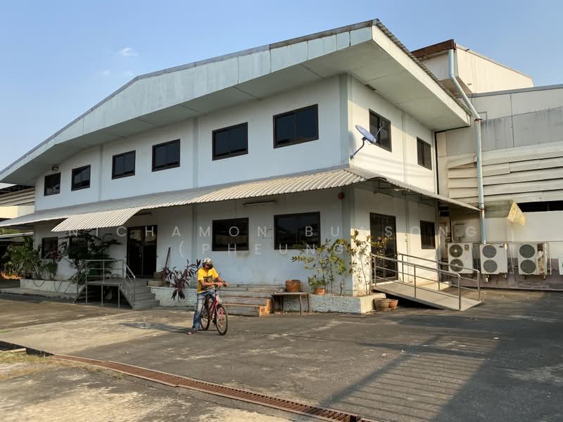 Factory for sale and rent, 6 rai area, with Factory Certificate 4, Tambon Om Noi, Krathum Baen, Samut Sakhon, Om Noi, Krathum Baen, Samut Sakhon, , 9,600 sqm, Warehouse/Factory For Sale, by Nichamon Buasong (Pheung), 11755628 - DDproperty.com