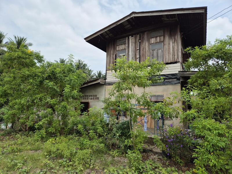 บ้านพักอาศัยครึ่งตึกครึ่งไม้ 2 ชั้น L4_2_0429_G01, Surat Thani, Ta Khian Thong, Kanchanadit, Surat Thani, Studio, 121 sqm, Single Detached House For Sale, by วารุณี จำรูญนุรักษ์, 11755823 - DDproperty.com