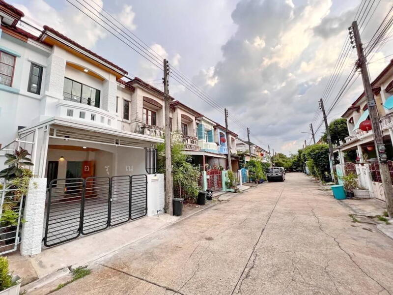 Moobaan Parichard 345 : หมู่บ้านปาริชาติ 345, ปทุมธานี, ถนน 345, บางคูวัด, เมืองปทุมธานี, ปทุมธานี, 90 ตร.ม., บ้านเดี่ยว ให้เช่า, โดย อรุณ อเนกคุณะ, 11755870 - DDproperty.com