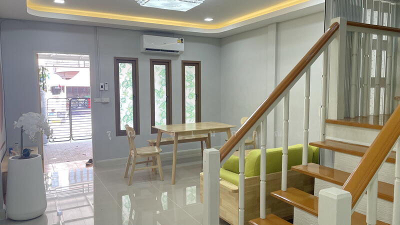 Moobaan Parichard 345 : หมู่บ้านปาริชาติ 345, ปทุมธานี, ถนน 345, บางคูวัด, เมืองปทุมธานี, ปทุมธานี, 90 ตร.ม., บ้านเดี่ยว ให้เช่า, โดย อรุณ อเนกคุณะ, 11755870 - DDproperty.com