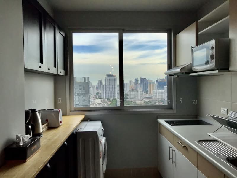 Supalai Park Ekkamai-Thonglor, Bangkok, Petchaburi Road, Bang Kapi, Huai Khwang, Bangkok, 1 Bedroom, 59 sqm, Condo For Rent, by Nalinee Chansiricharoen, 11755904 - DDproperty.com