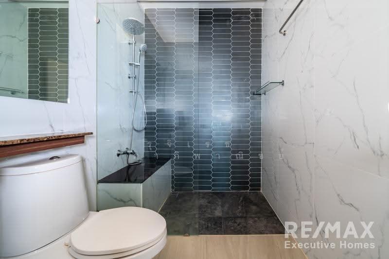 PG Rama 9, Bangkok, 98 Rama 9 Road, Huai Khwang, Bangkok, 2 Bedrooms, 108 sqm, Condo For Sale, by Rujirake Sakdapipanich, 11755985 - DDproperty.com