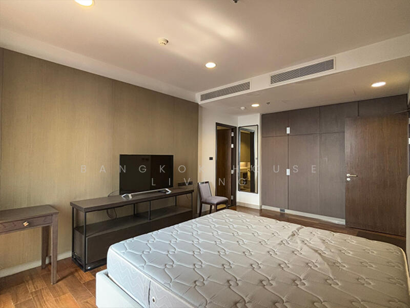 Piya Residence, Bangkok, Soi Sukhumvit 28-30, Khong Tan, Khlong Toei, Bangkok, 4 Bedrooms, 285 sqm, Condo For Rent, by Bangkok House Living, 11756336 - DDproperty.com
